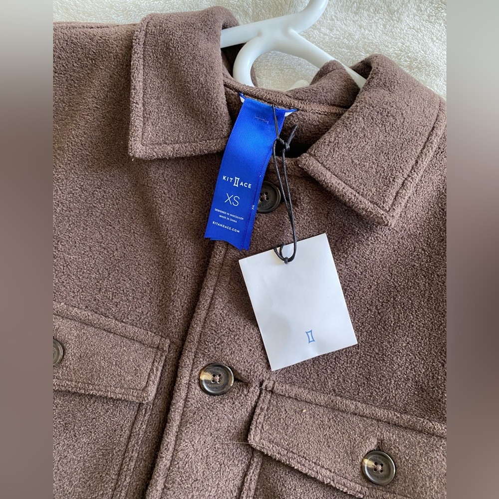 Brand new kit and ace button down fleece jacket